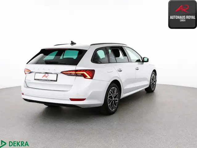 Skoda Octavia view 5