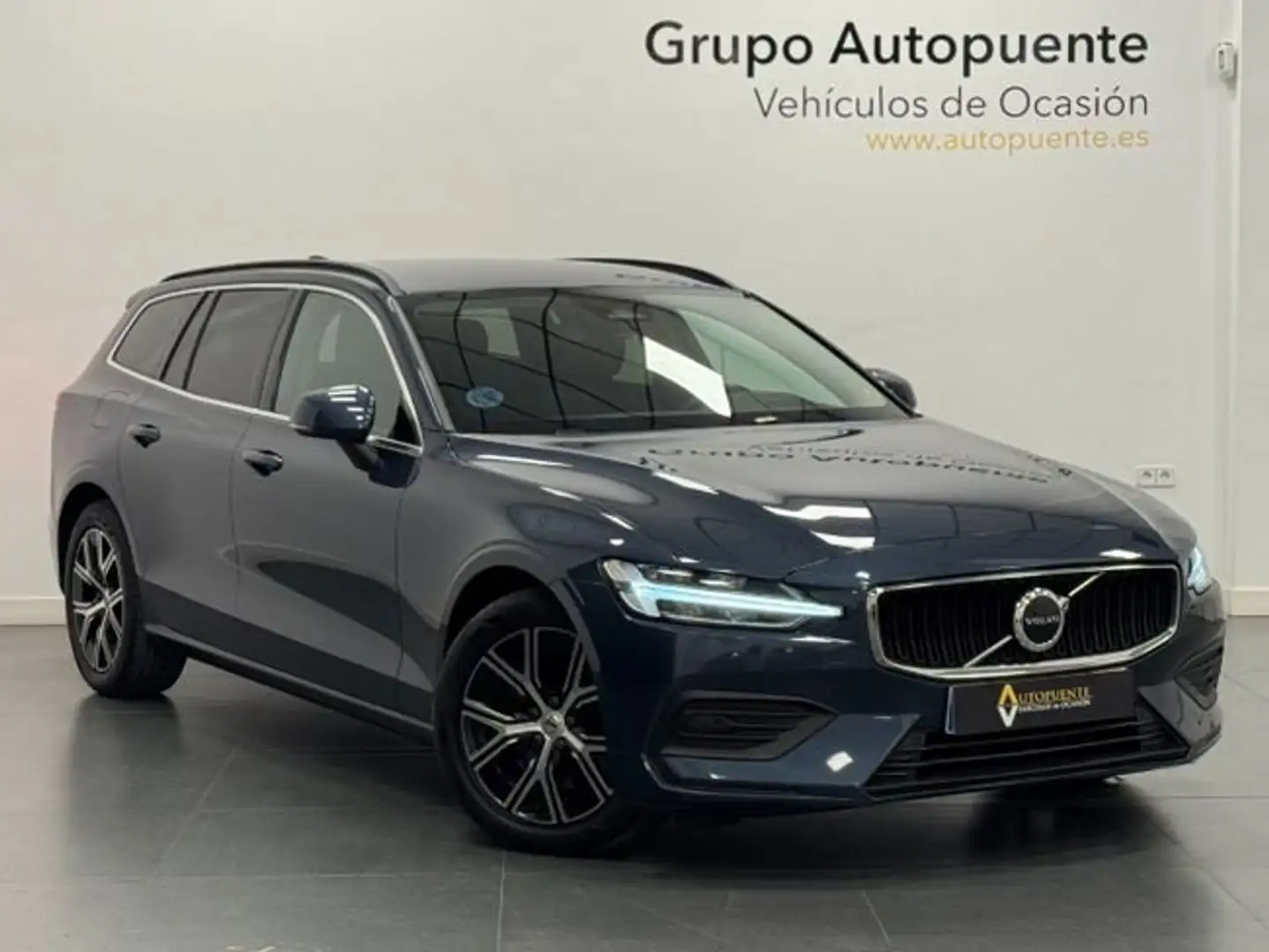 Volvo V60 CORE AUTO Azul - 1