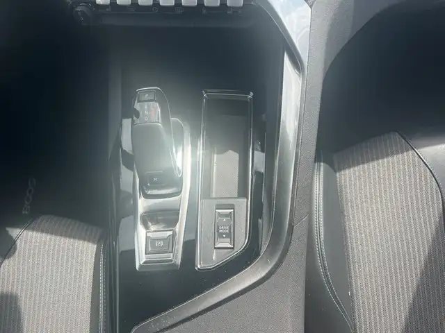 Peugeot 5008 view 11