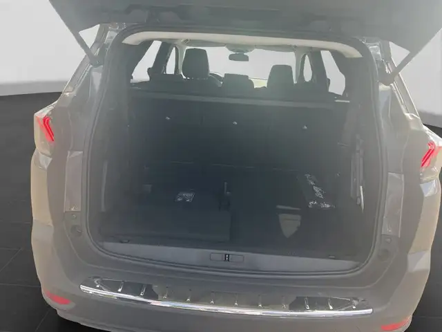 Peugeot 5008 view 15