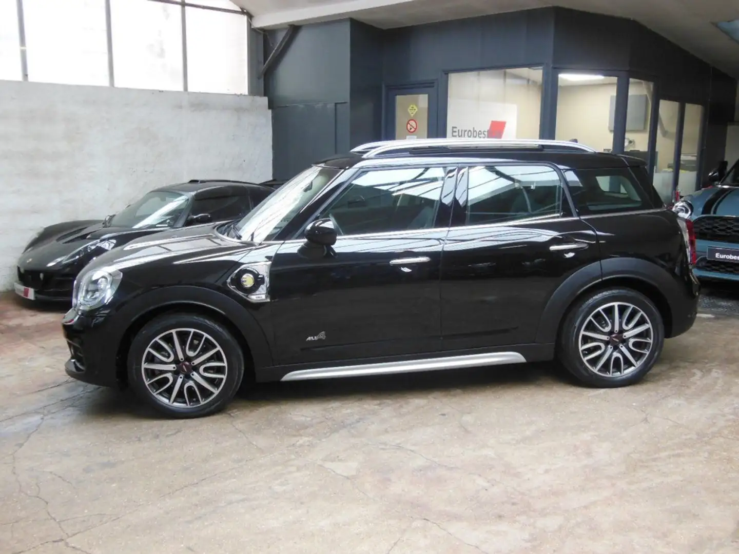 MINI Cooper Countryman COOPER SE 136CH + 88CH CHILI ALL4 BVA Noir - 2