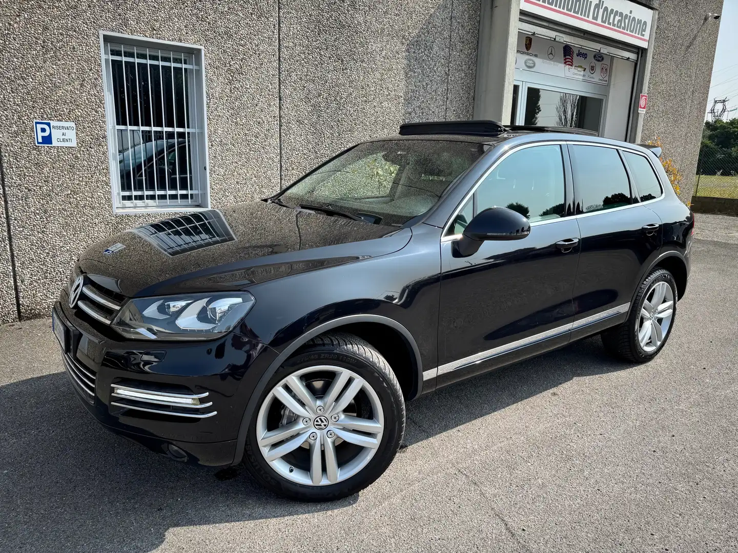 Volkswagen Touareg 3.0 V6 tdi Executive 204cv tiptronic Noir - 1