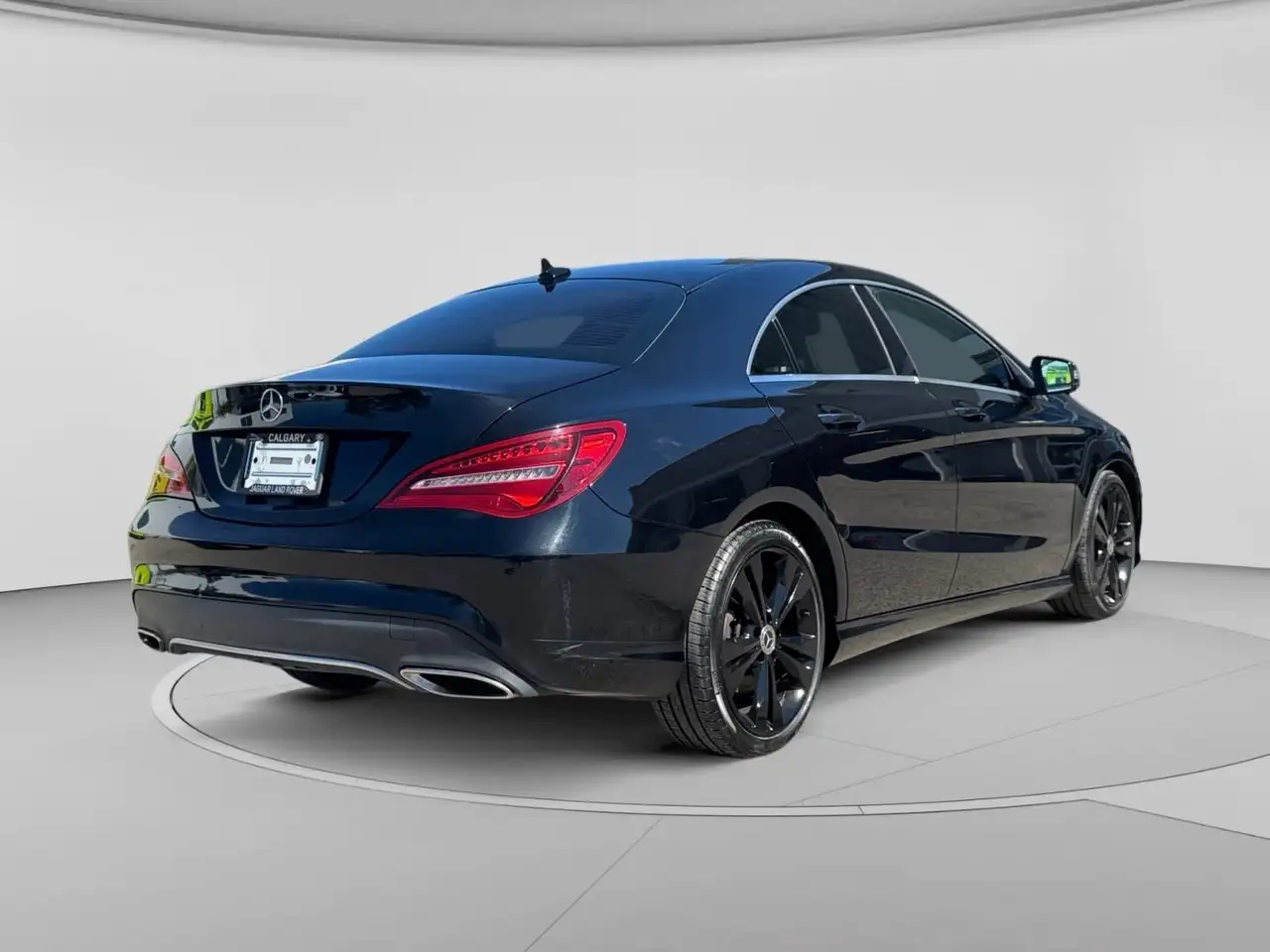 Mercedes-Benz CLA photo Mercedes-Benz CLA