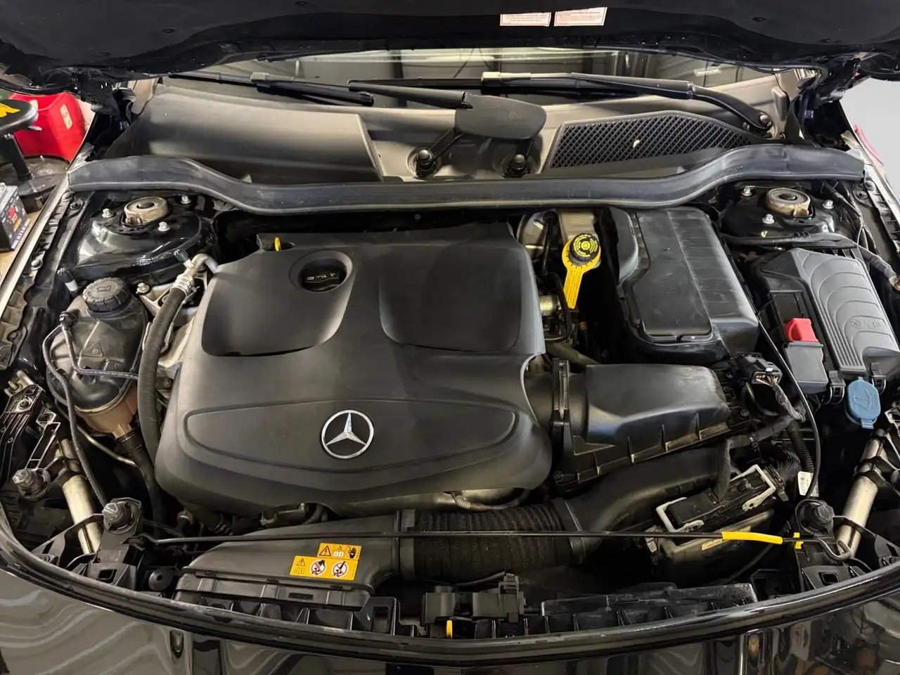 Mercedes-Benz CLA photo Mercedes-Benz CLA