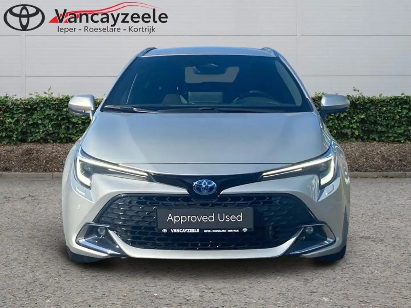 Toyota Corolla TS+Premium+cam+nav+sens V&A Gold - 2