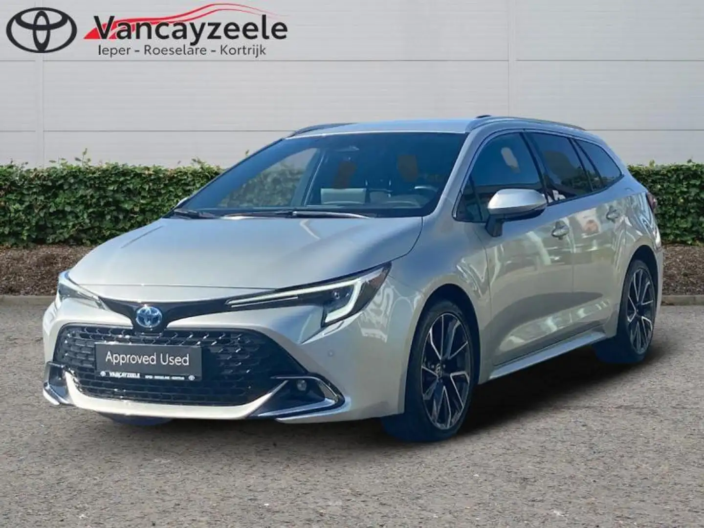 Toyota Corolla TS+Premium+cam+nav+sens V&A Gold - 1
