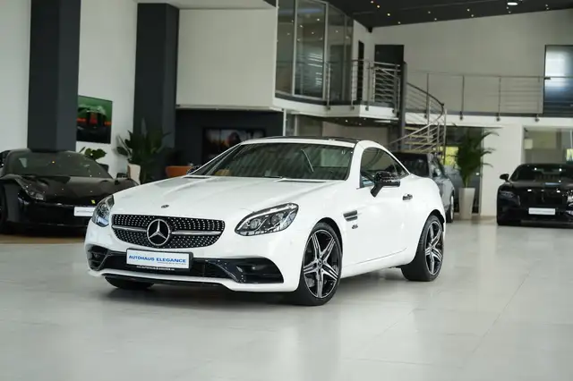 Mercedes-Benz SLC 300 Final Edition*SPORTSITZE*H&K*