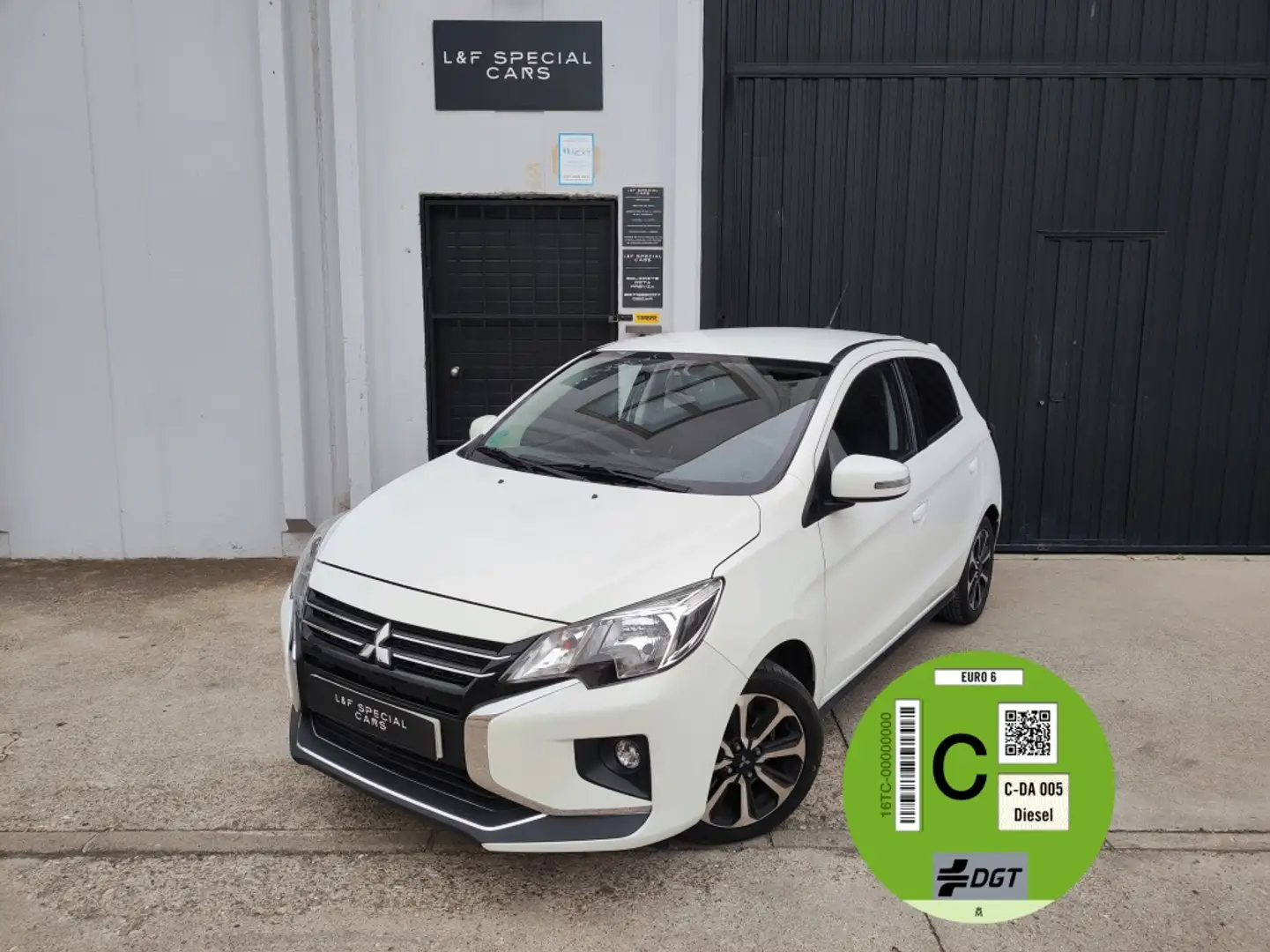 Mitsubishi Space Star 120 MPI Kaiteki Blanc - 1