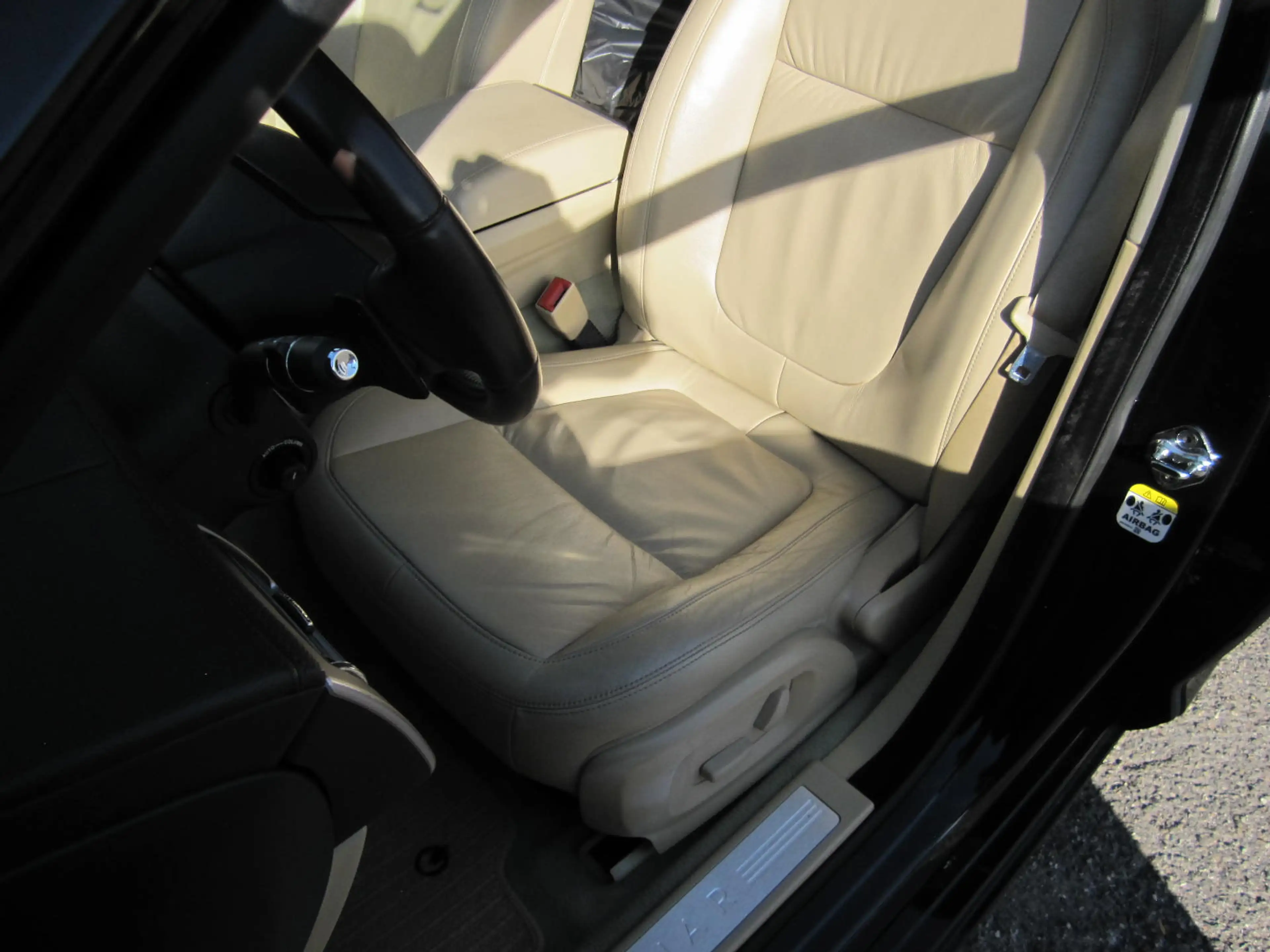 Jaguar XF 3.0 V6 Diesel Edition — photo 13