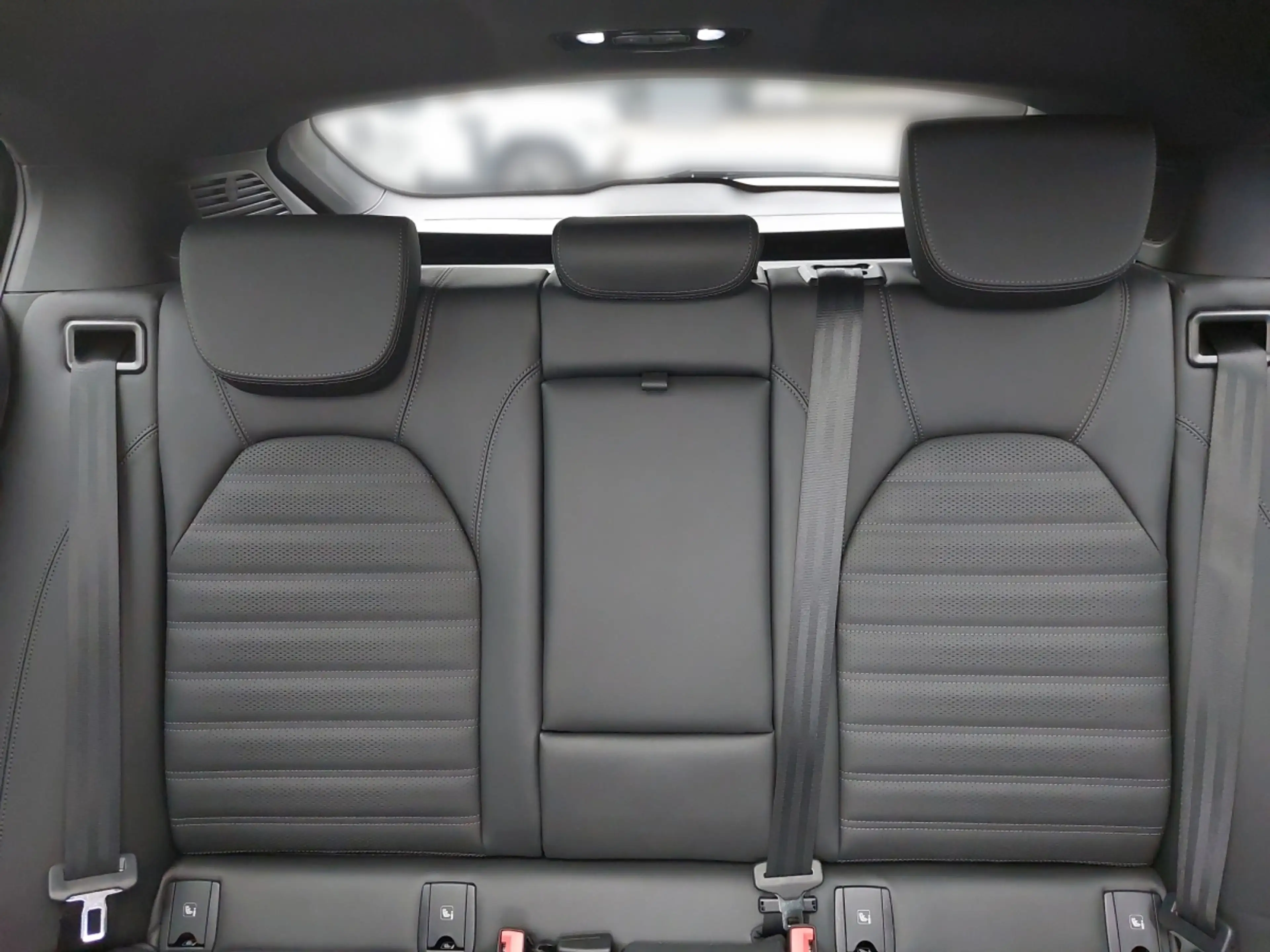 Alfa Romeo Stelvio Veloce 2,2 210PS Q4 — photo 11