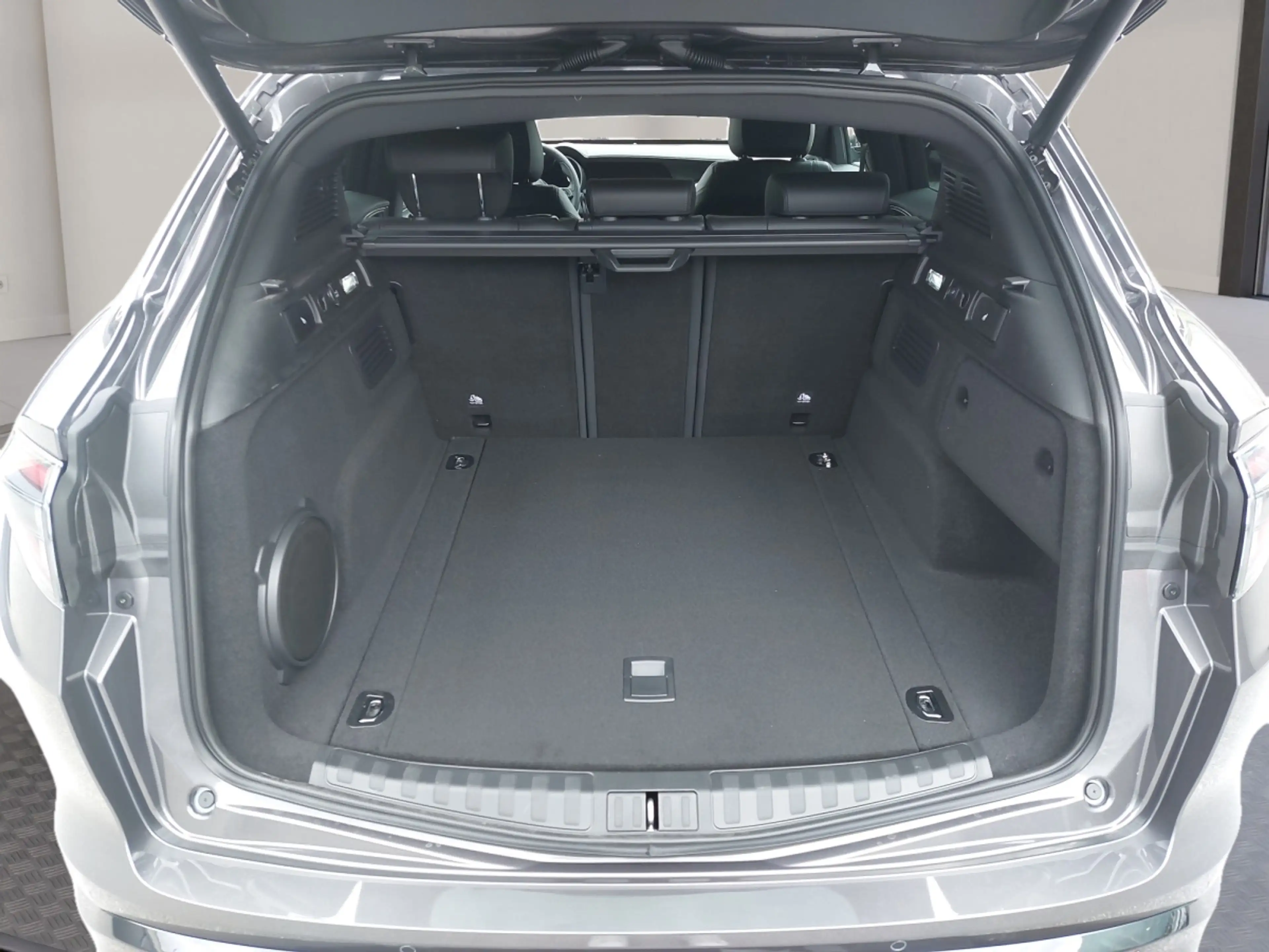 Alfa Romeo Stelvio Veloce 2,2 210PS Q4 — photo 12