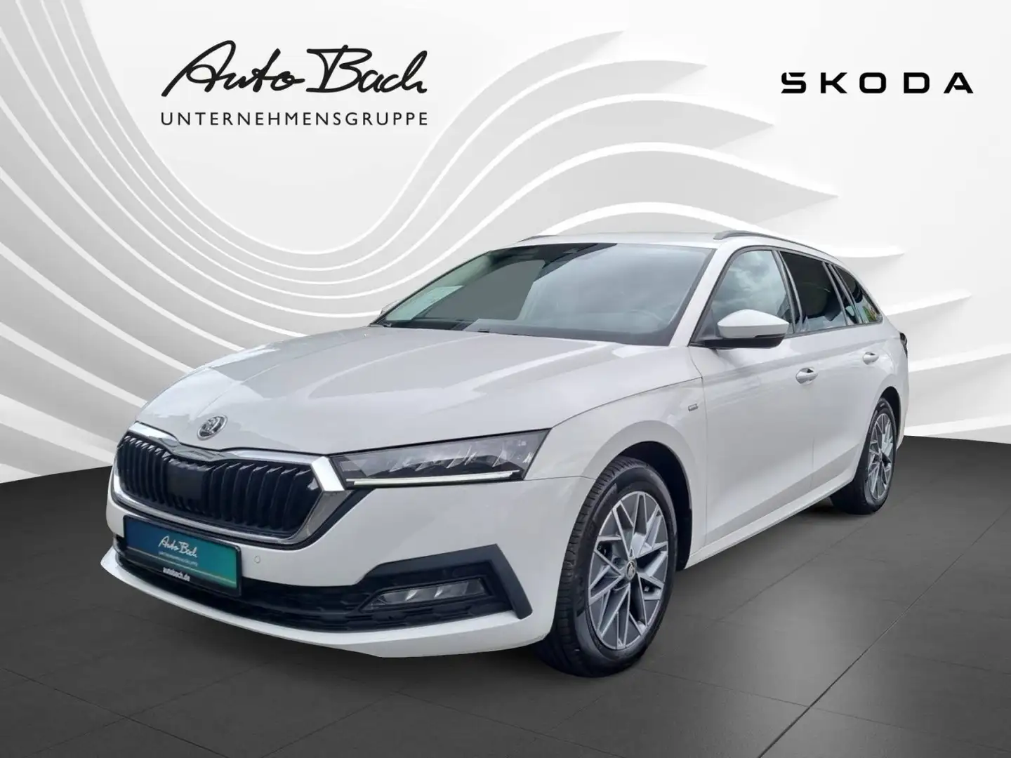 Skoda Octavia Combi 2.0 TDI Tour DSG Navi LED CarPlay Weiß - 1