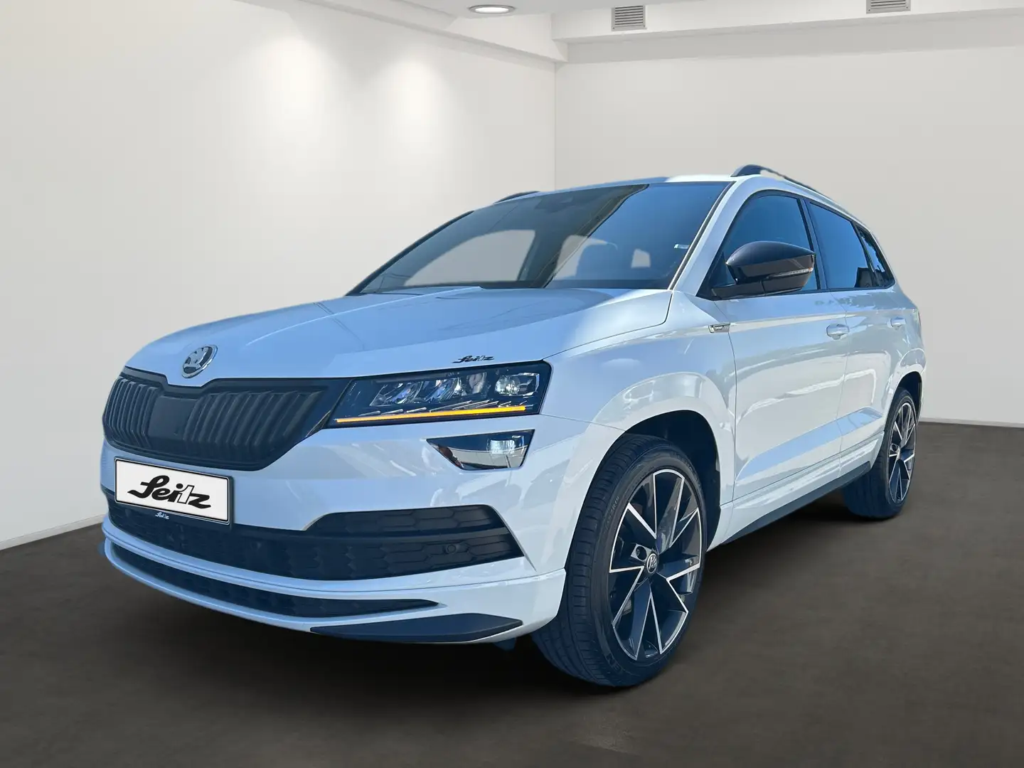 Skoda Karoq 2.0 TSI 4x4 Sportline *LED*KAMERA*NAVI* Blanc - 2