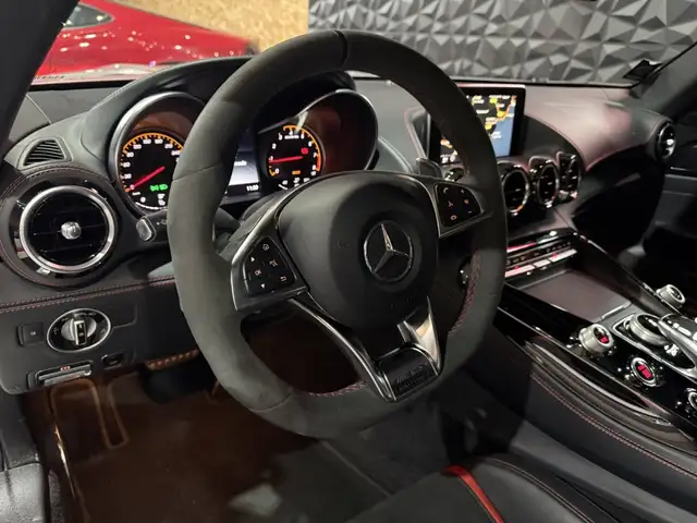 Mercedes-Benz Amg GT view 7