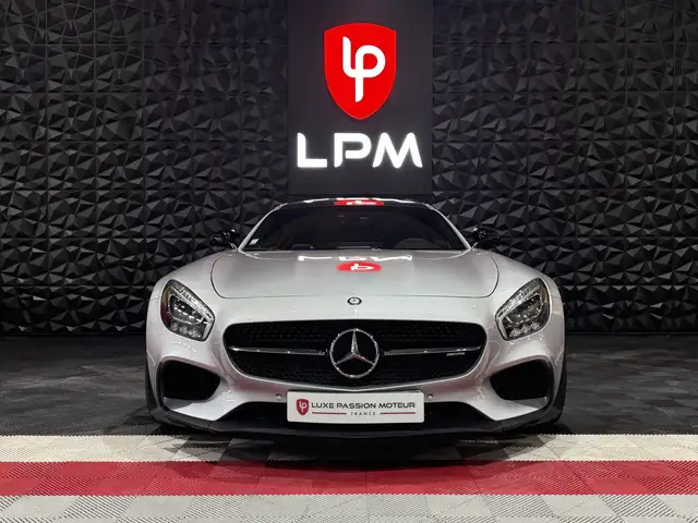 Mercedes-Benz AMG GT view 2