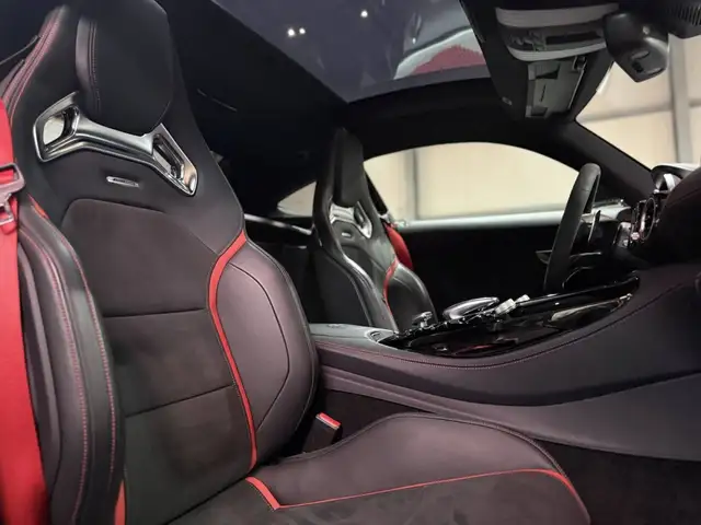 Mercedes-Benz Amg GT view 9