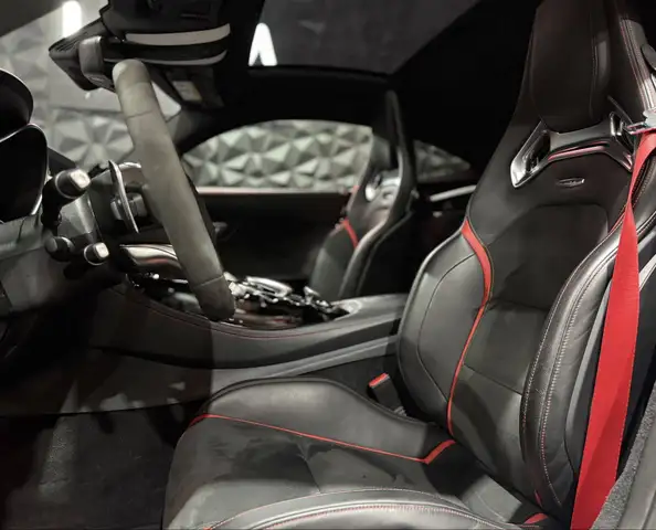 Mercedes-Benz AMG GT view 10