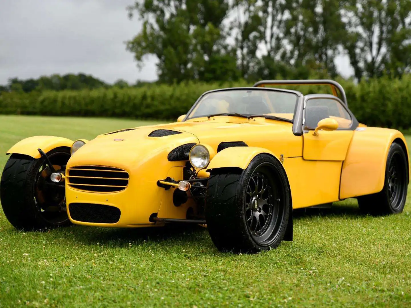 Donkervoort D8 Yellow - 2
