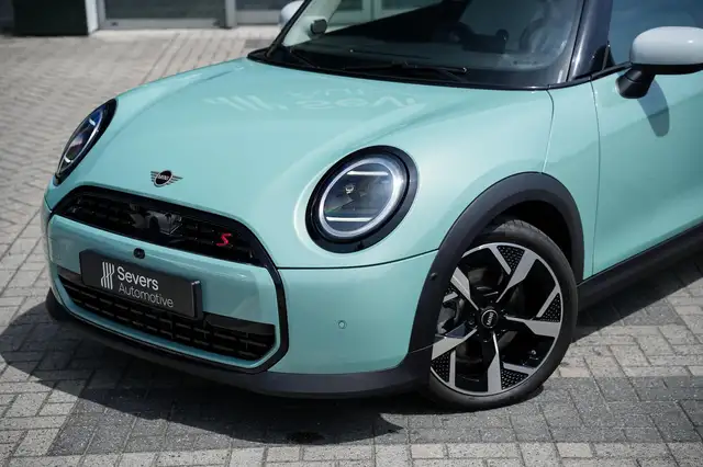 Mini Cooper Cooper view 20