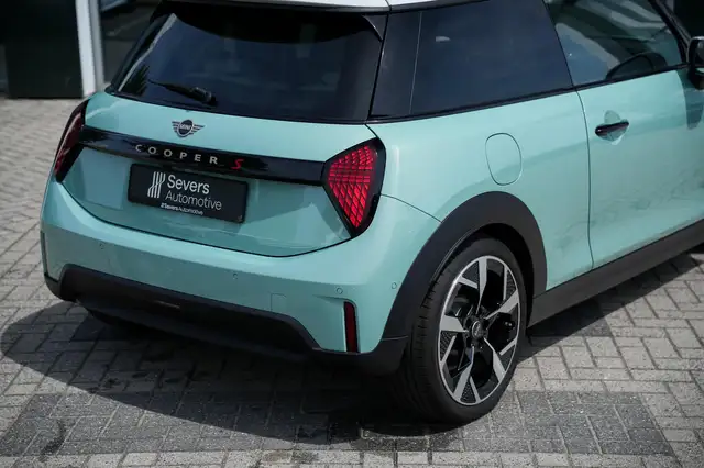 Mini Cooper Cooper view 21
