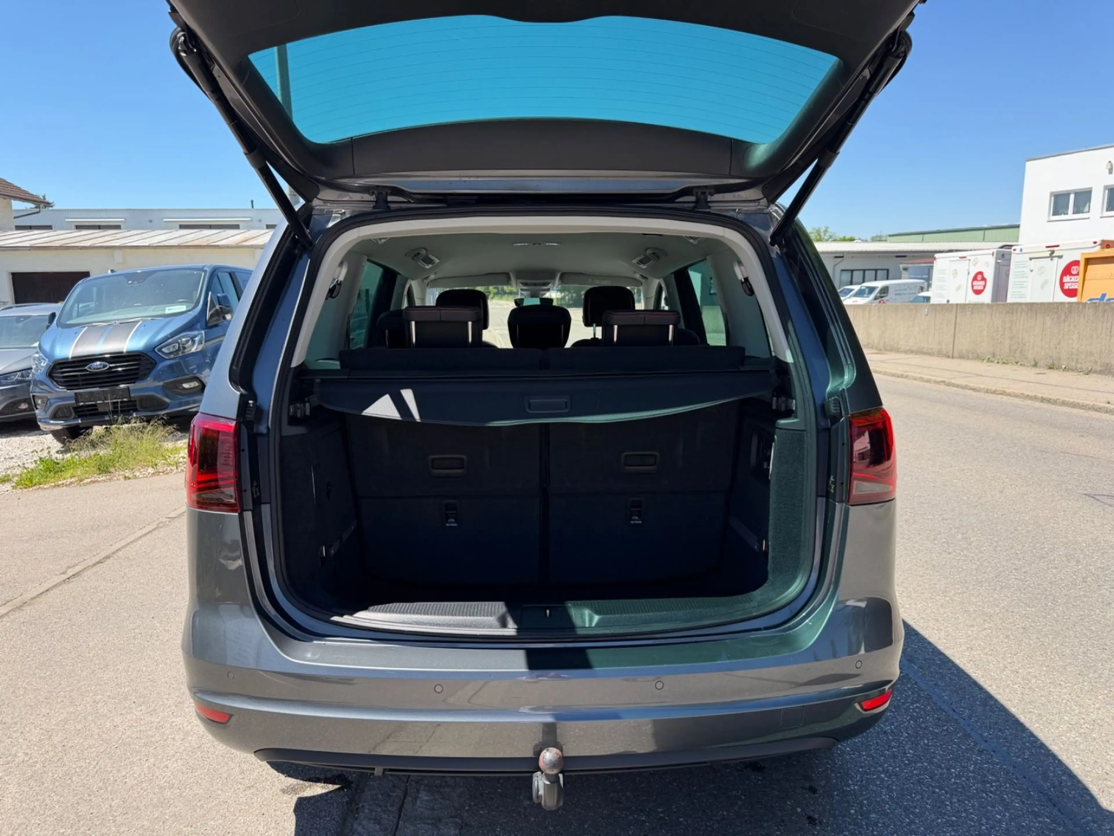 SEAT Alhambra FR-Line NAVI/ACC/AHK/1.Hd — photo 12