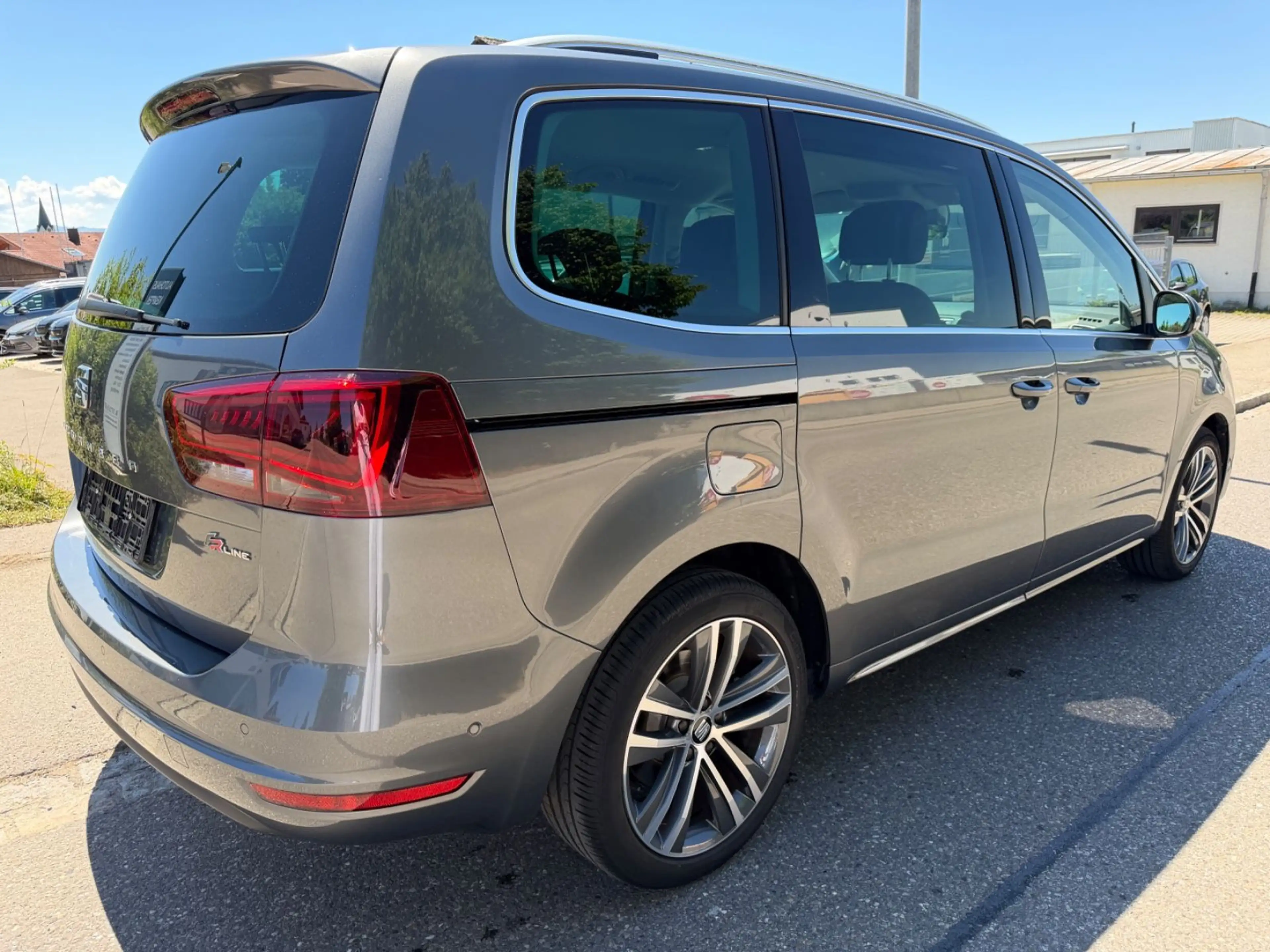 SEAT Alhambra FR-Line NAVI/ACC/AHK/1.Hd — photo 3