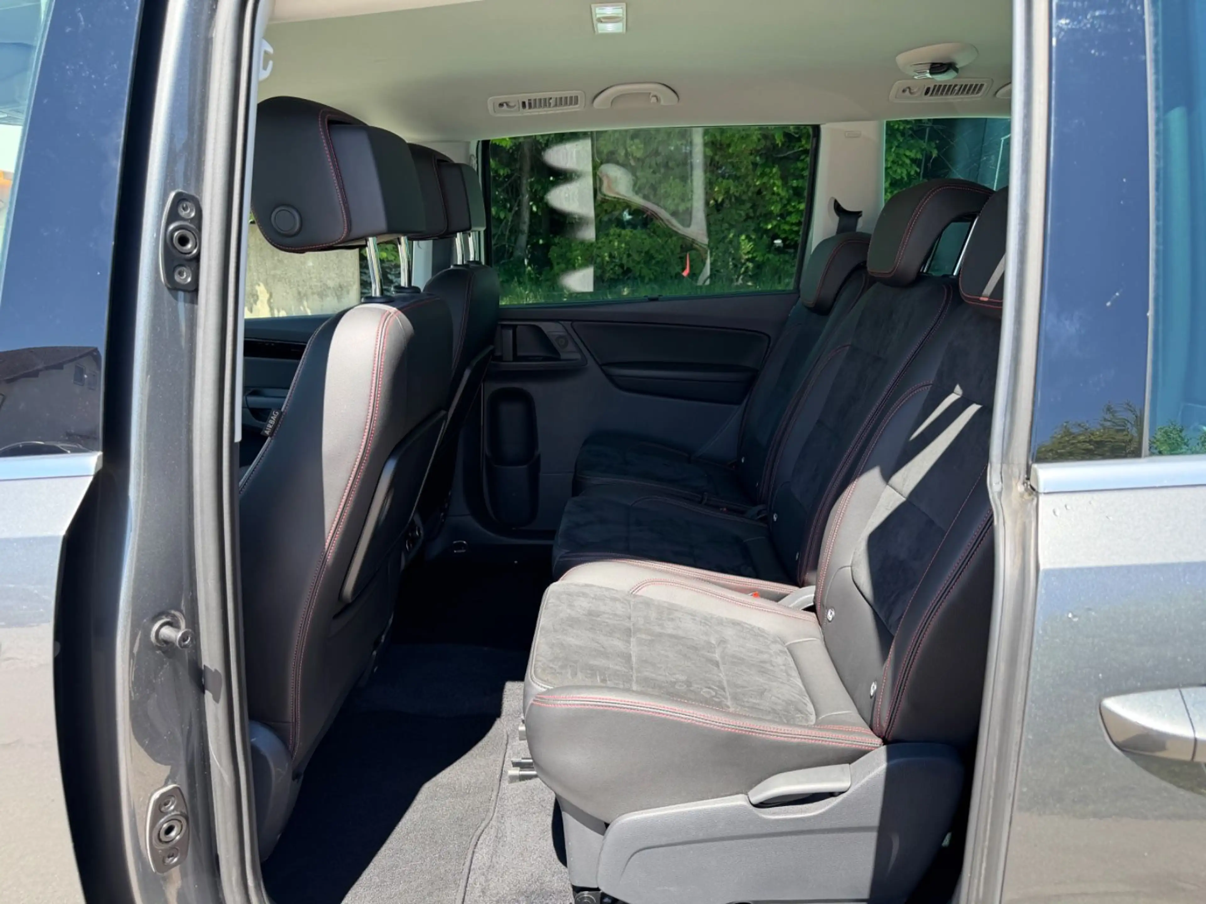 SEAT Alhambra FR-Line NAVI/ACC/AHK/1.Hd — photo 7