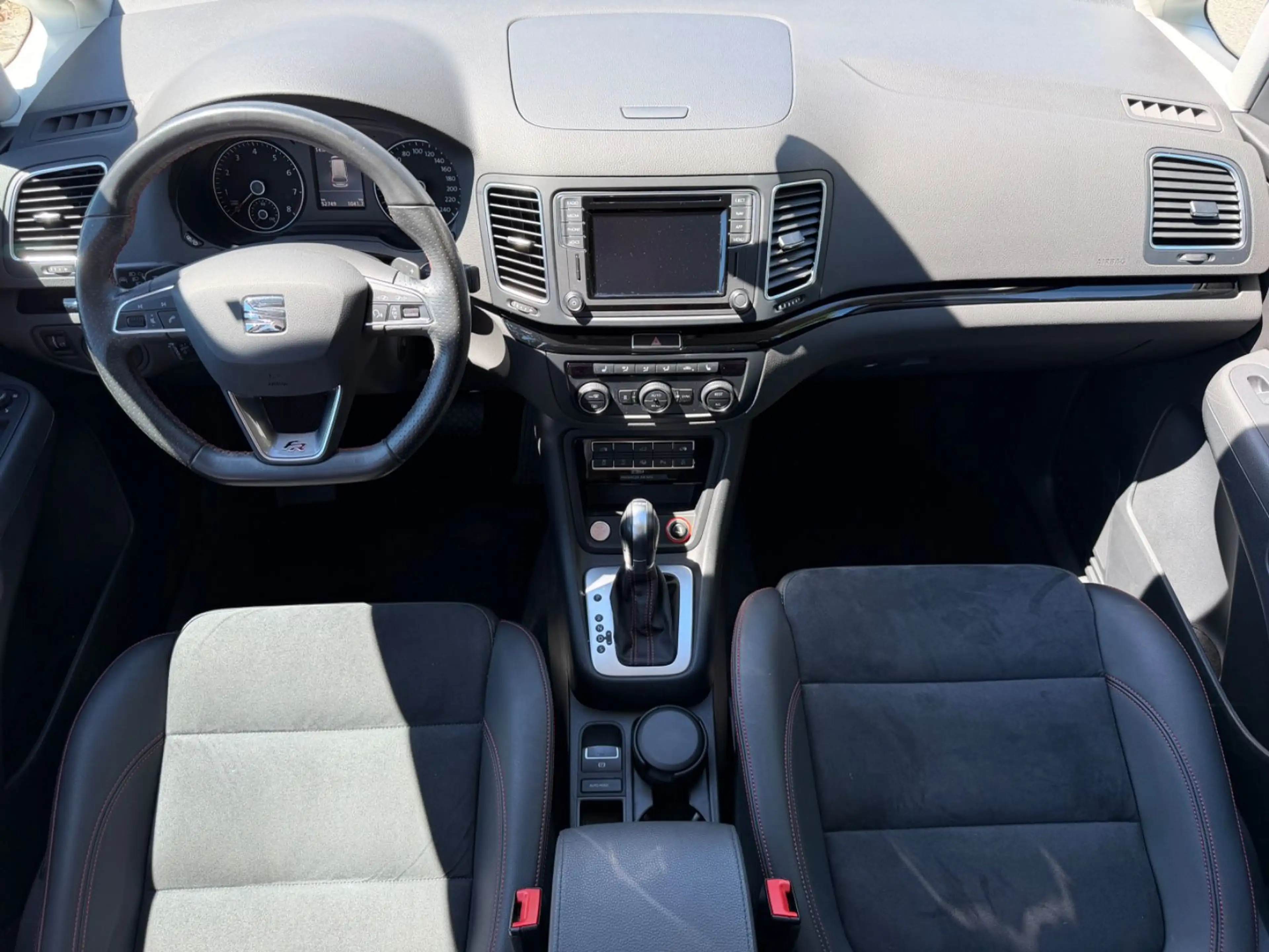 SEAT Alhambra FR-Line NAVI/ACC/AHK/1.Hd — photo 9