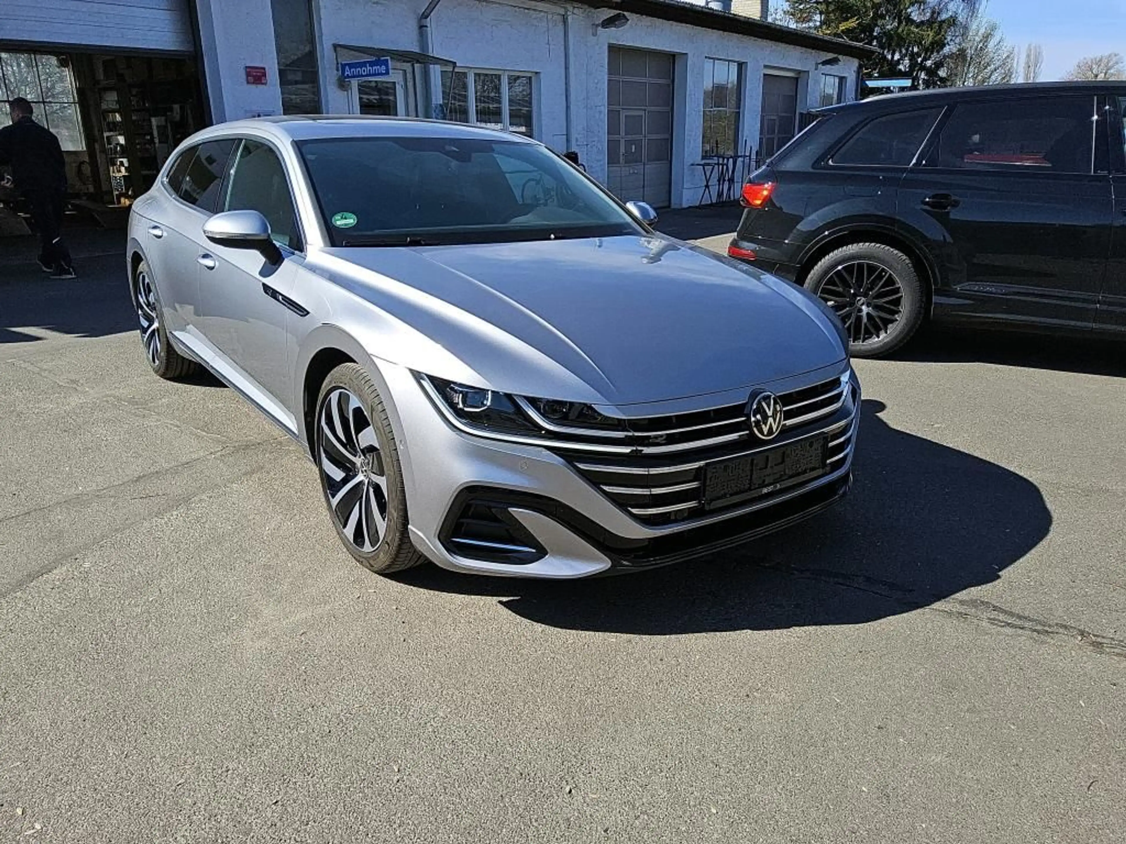 Volkswagen Arteon SB TSI DSG R-Line Matrix 360° HZ Standhei — photo 2