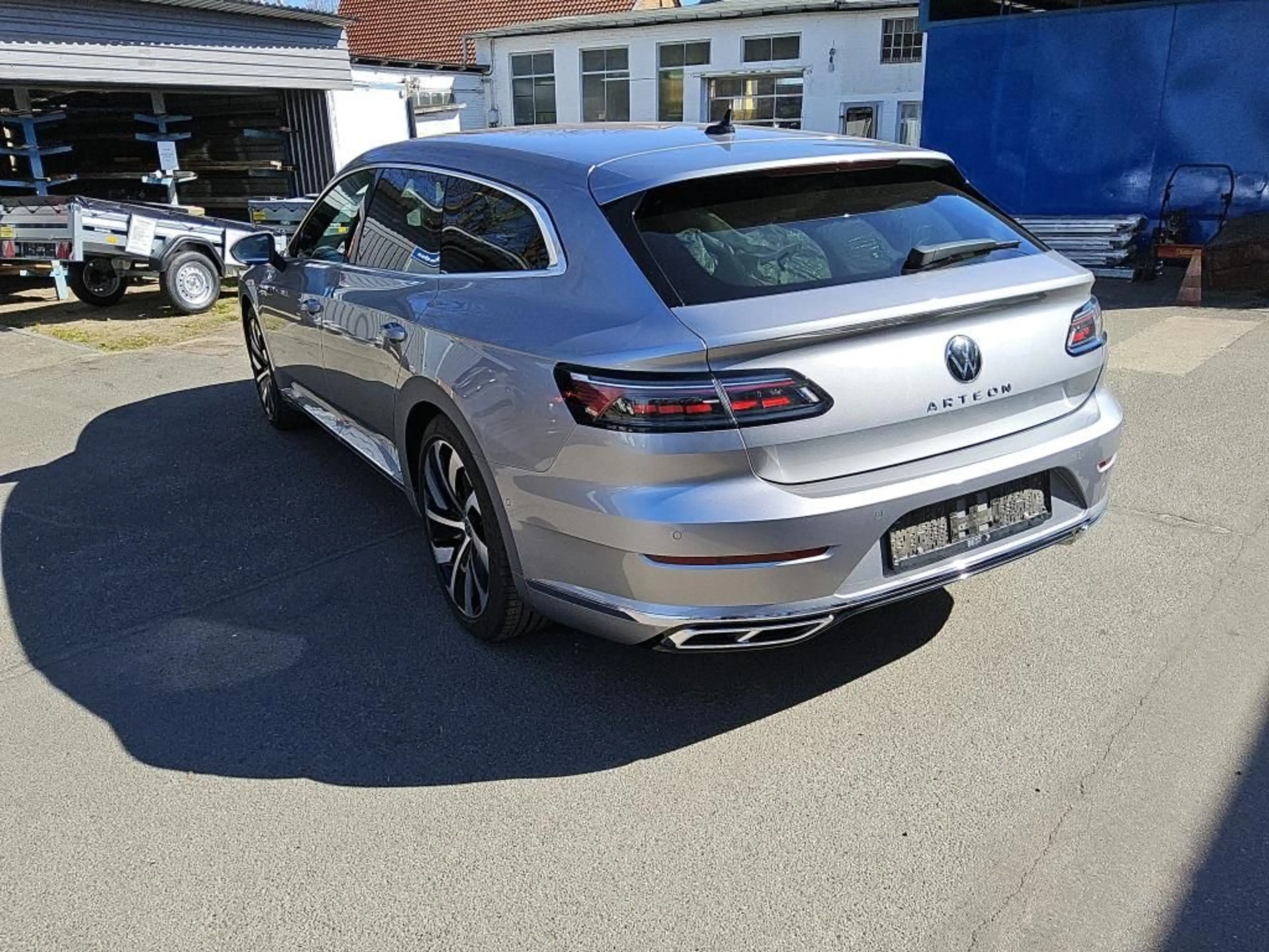 Volkswagen Arteon SB TSI DSG R-Line Matrix 360° HZ Standhei — photo 3