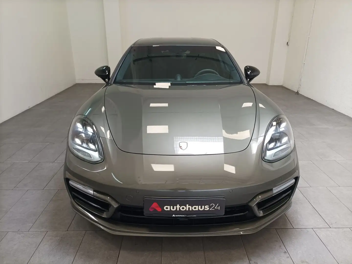 Porsche Panamera 4.0 GTS Sport Chrono|Soft Close|Matrix Vert - 2