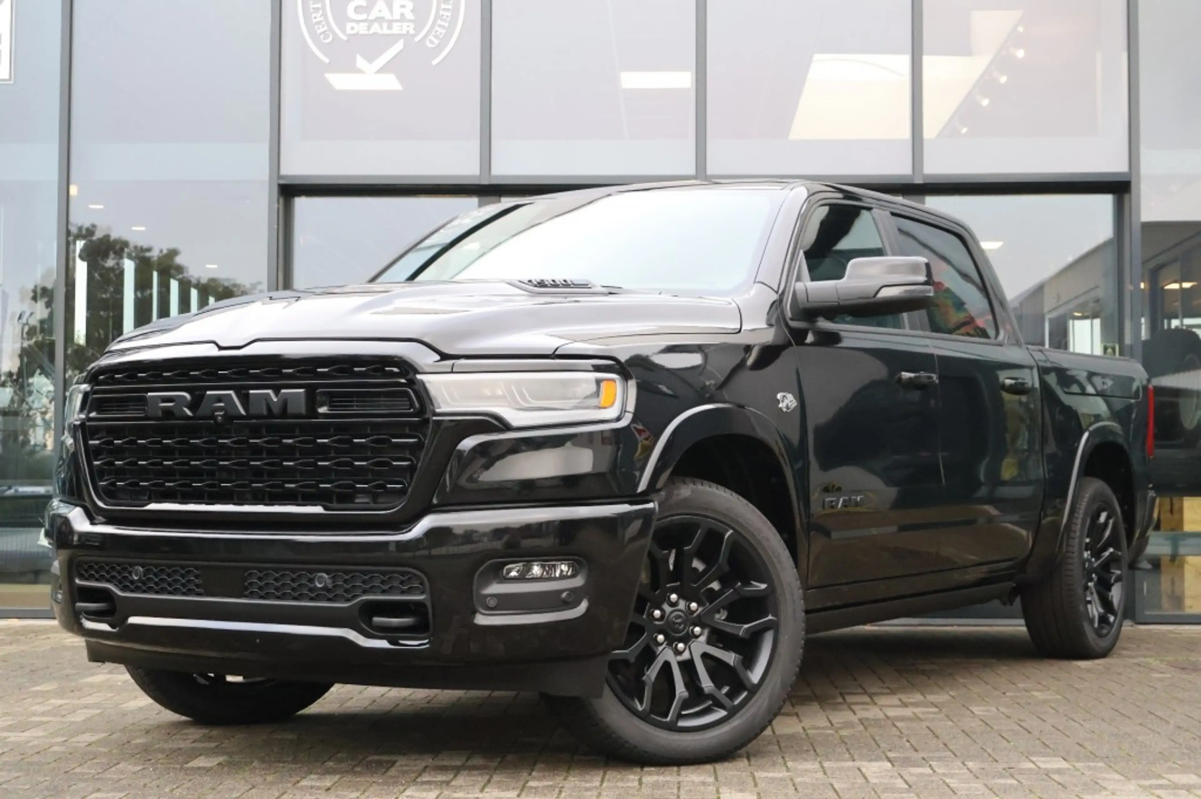 Dodge RAM 1500 5.7i V8 4x4 HEMI LIMITED / NEW MODEL 2026