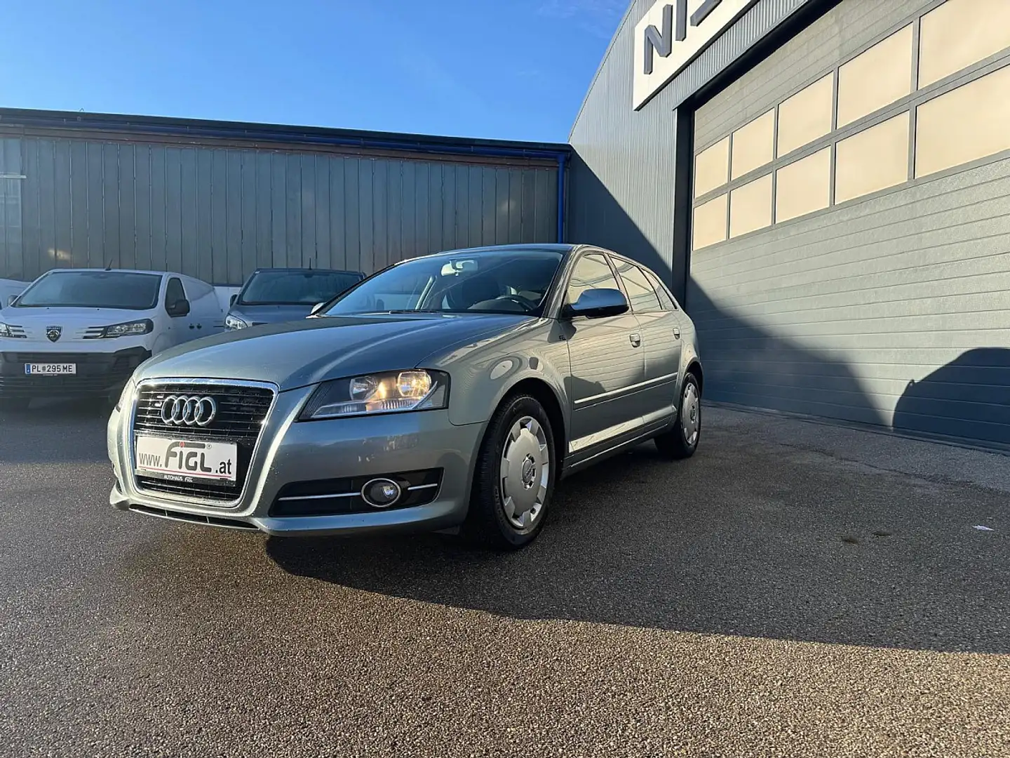 Audi A3 SB Select 1,6 TDI DPF Silber - 2