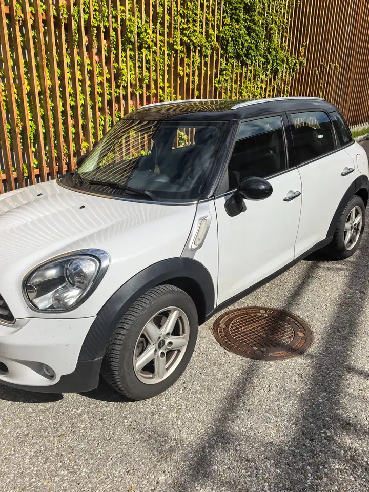 MINI Cooper D Countryman