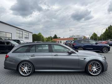 E63S*AMG*EXCLUSIVE*4MATIC*360°ACC*HUD*AHK*DAB*