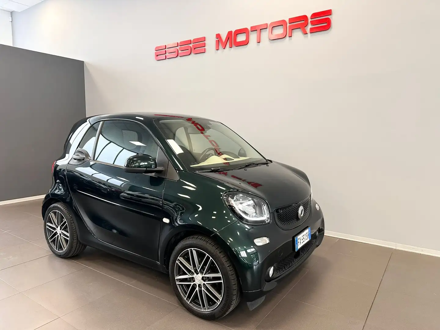 smart forTwo 0.9 BRITISH GREEN 90CV AUTOMATICA-PREZZO REALE !!! Verde - 1