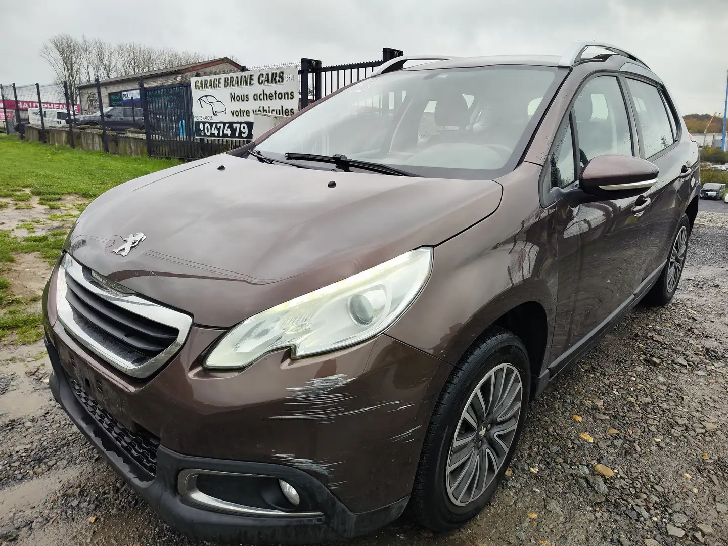 Peugeot 2008 2008 1.6 e-HDi Brun - 1