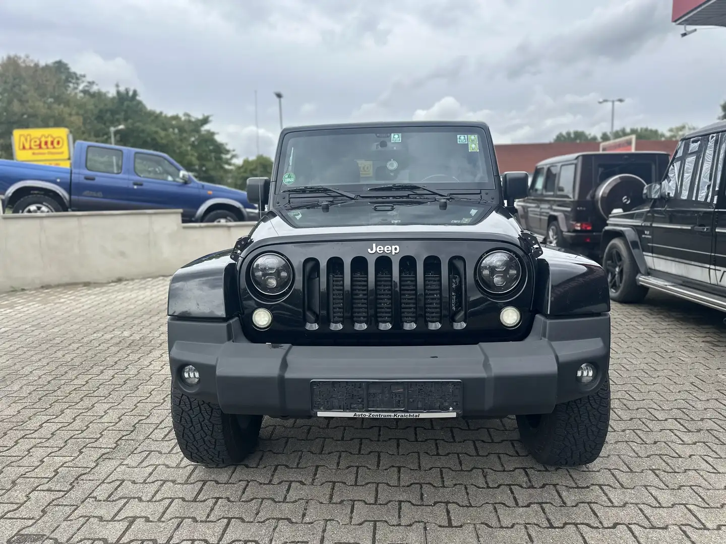 Jeep Wrangler Wrangler Unlimited 2.8 CRD DPF Automatik Sahara Noir - 2