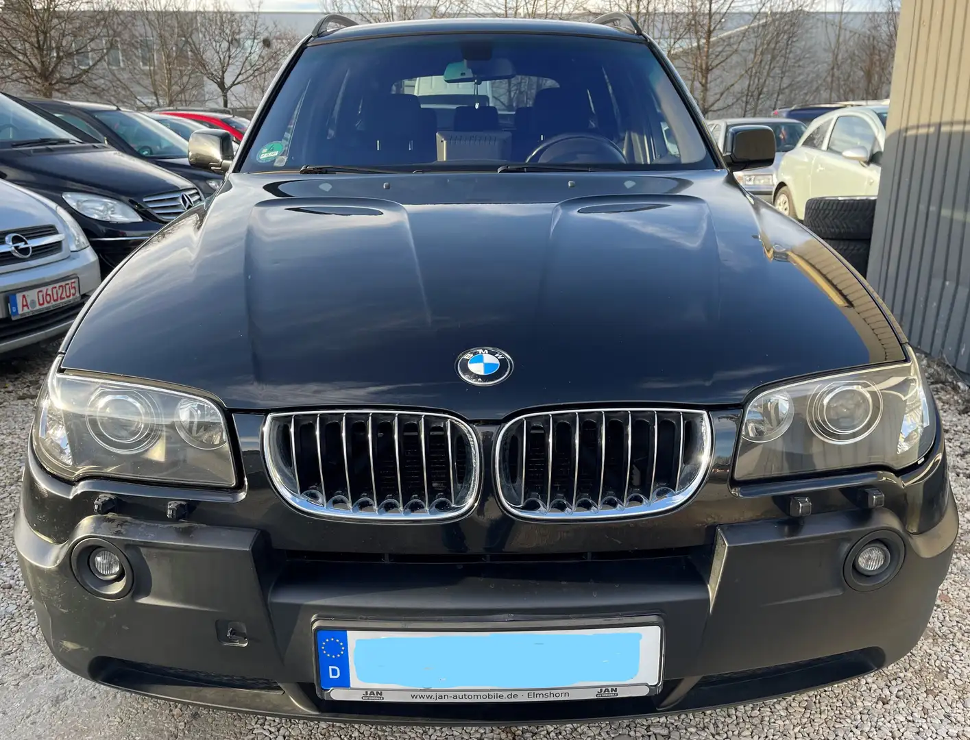 BMW X3 3.0d Noir - 1