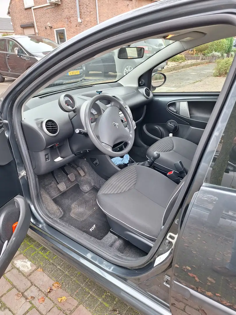 Peugeot 107 107 1.0 Active Grijs - 2