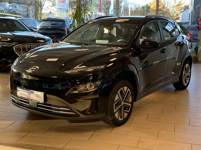 Imagine Hyundai KONA Select*ST-Heiz*ACC*CarPlay*R.cam*SHZ