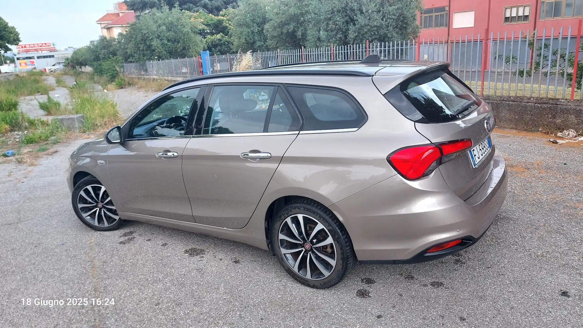 Fiat Tipo SW 1.6 mjt Lounge s&s 120cv - 1