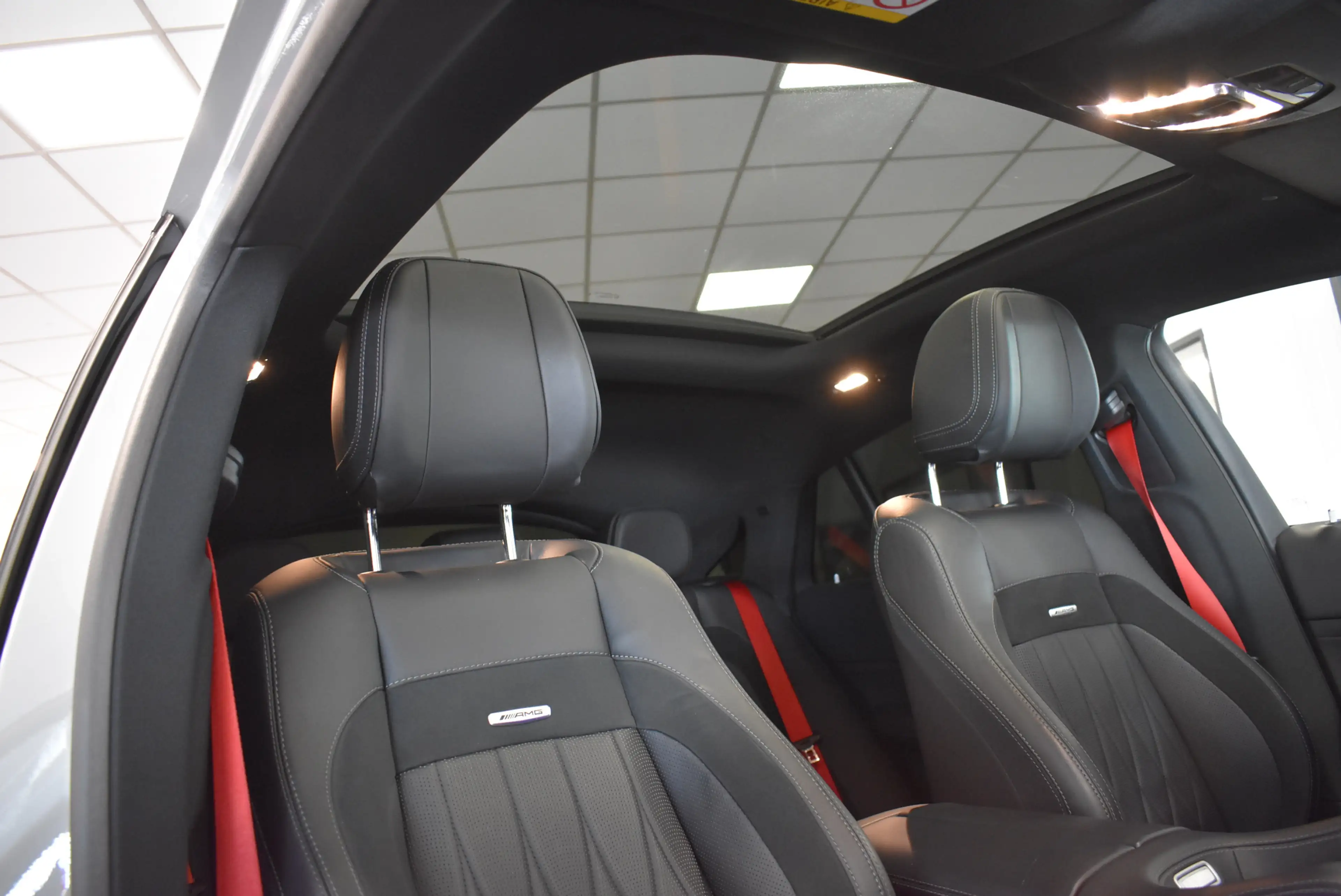 Mercedes-Benz GLE 63 AMG 4M+ Coupe Luft Abgas HUD Panora 360° — photo 11