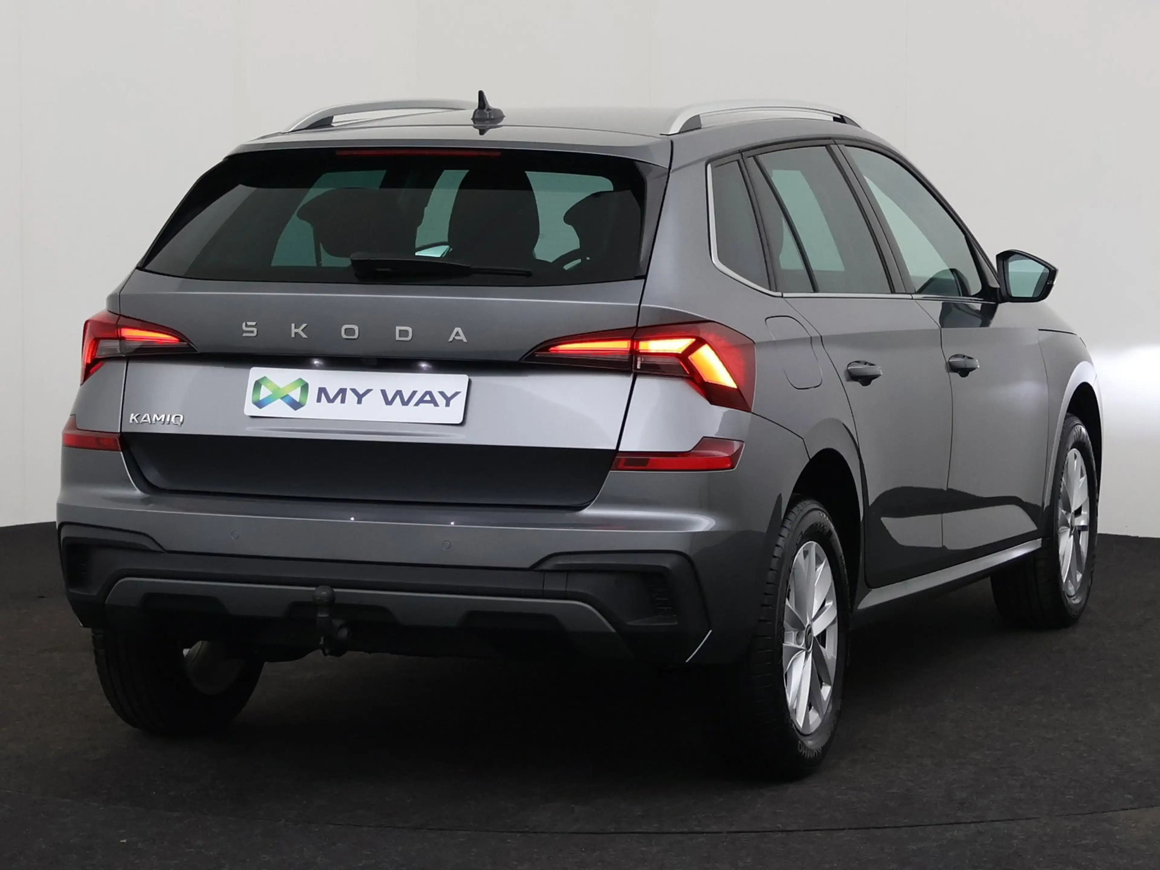 Skoda Kamiq Corporate 1.0 TSI 85kW (115ch) DSG7 — photo 2