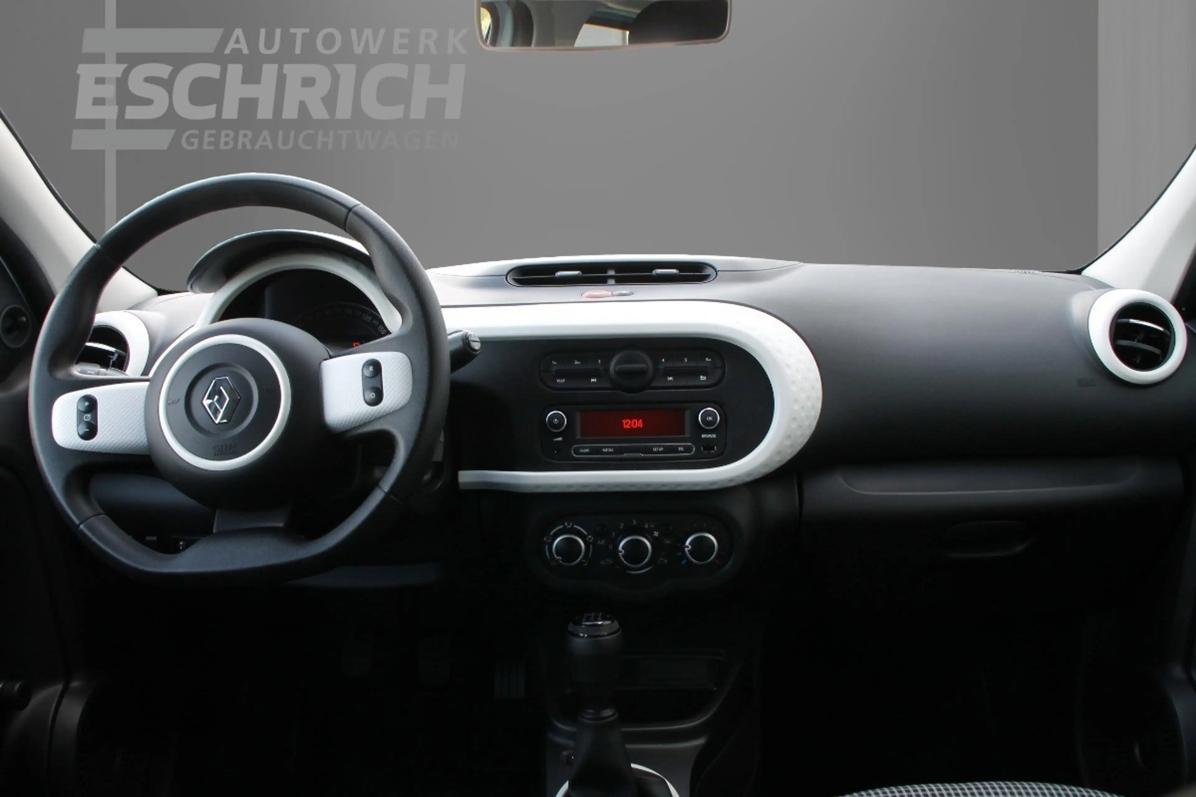Renault Twingo LIFE SCe 65 Start & Stop — photo 7