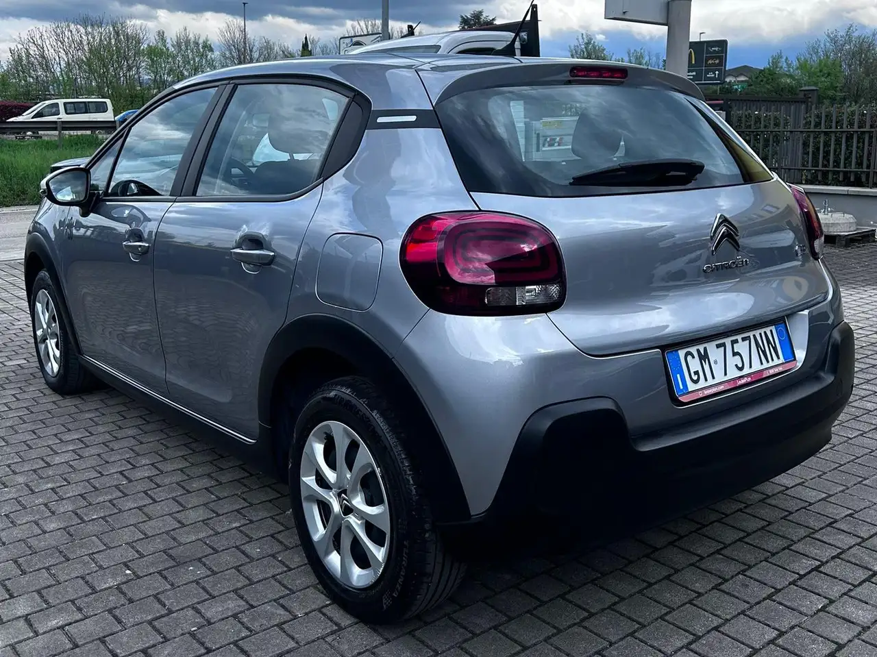 Citroen C3 C3 III 2017 1.5 bluehdi You! s 3