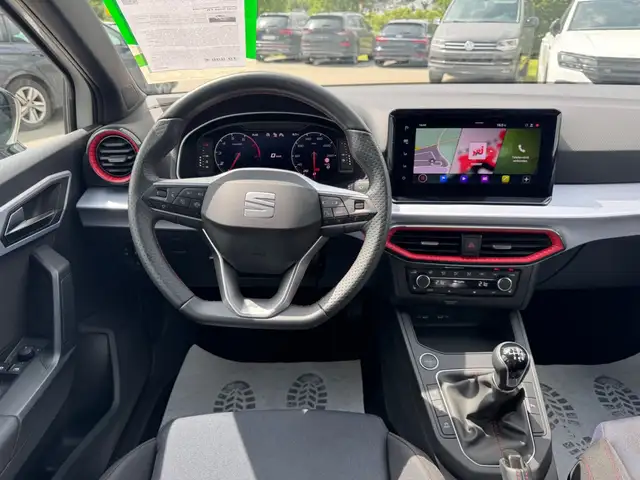 Seat Ibiza view 11