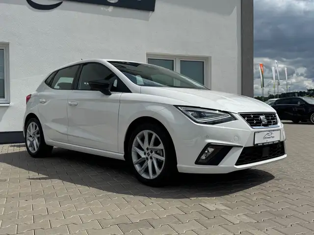 Seat Ibiza view 2