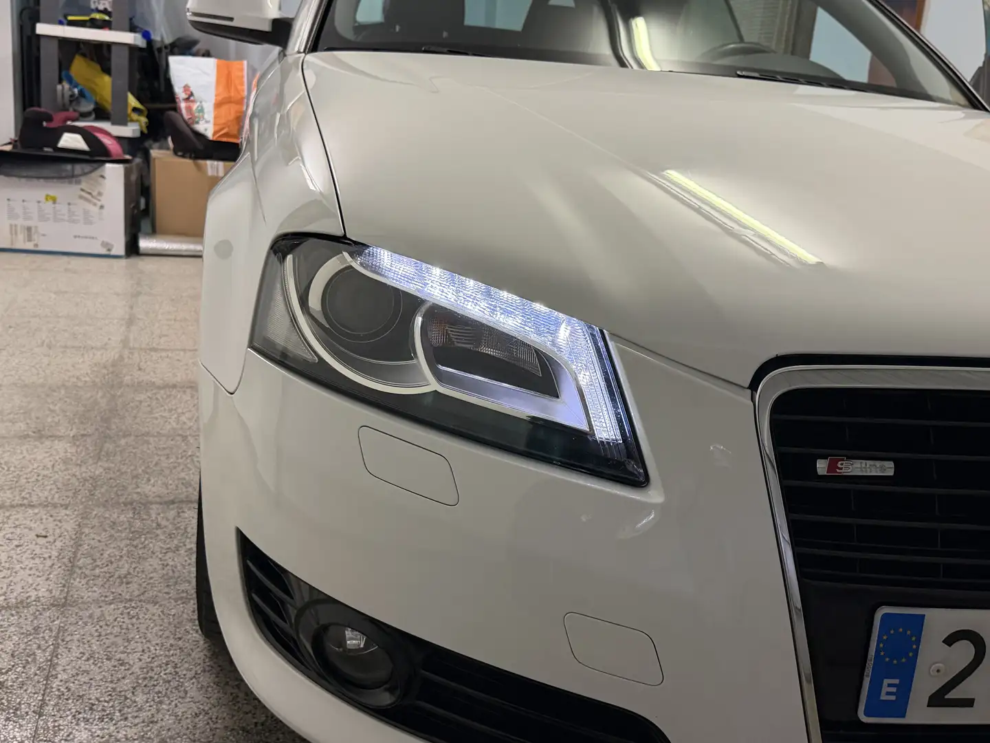 Audi A3 Cabrio 2.0TDI Ambition S-Tronic DPF - 2