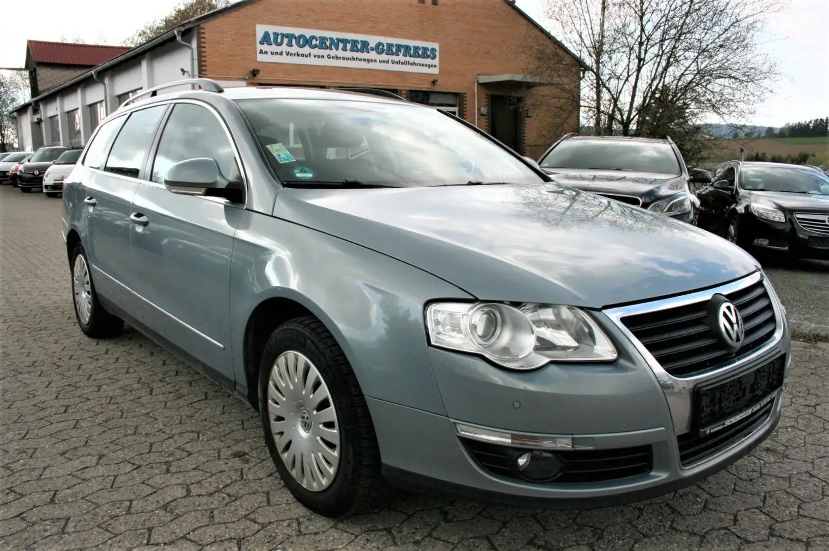 Volkswagen Passat Variant Comfortline  TÜV/AU neu Gris - 1
